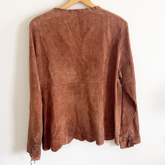 Siena studio lace front laser cut tan suede long sleeve western boho Top sz med - Picture 7 of 9